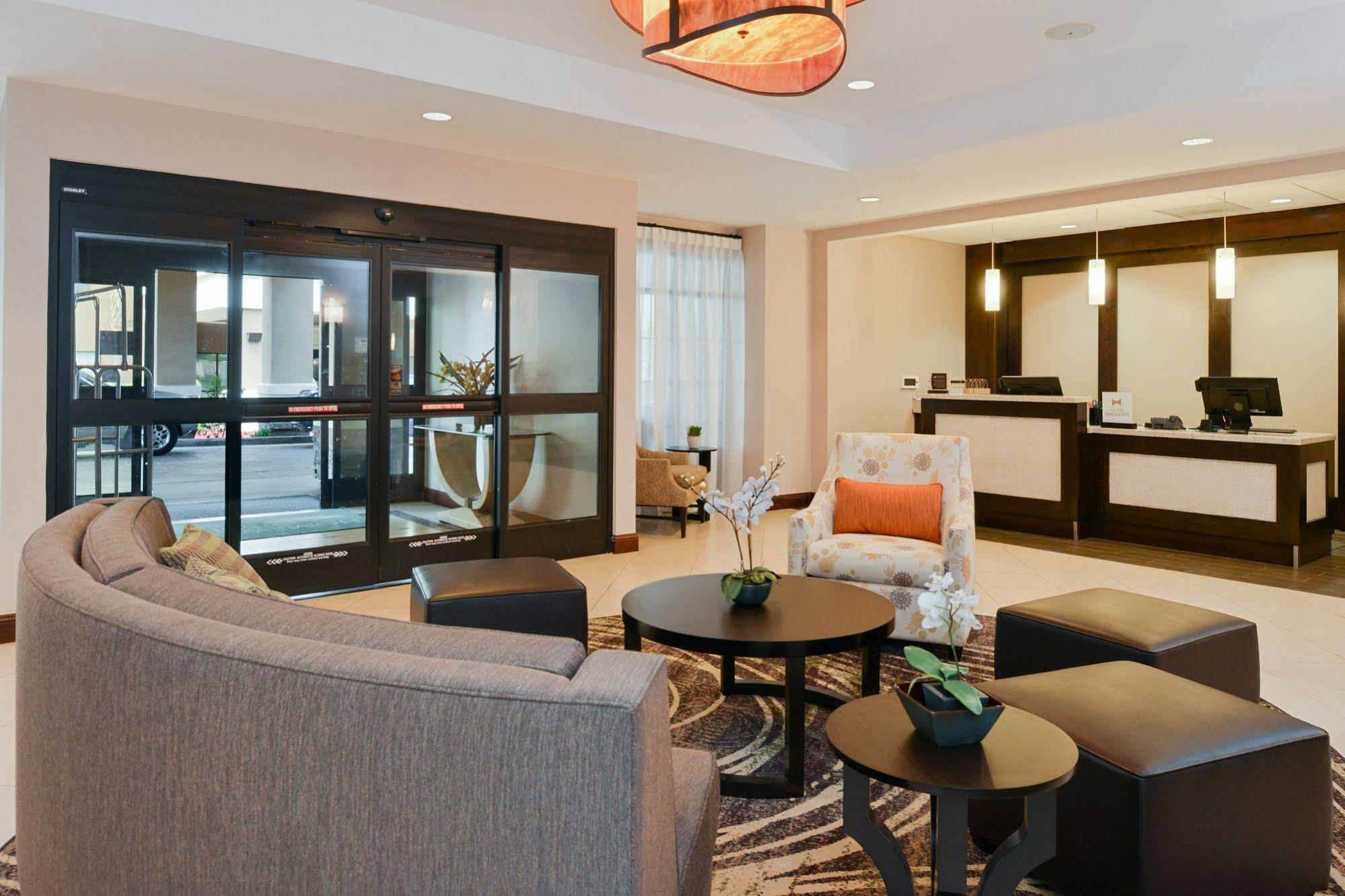 Homewood Suites By Hilton Fresno Exterior photo